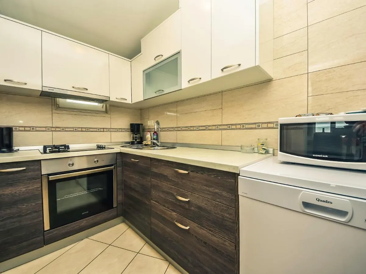 Apartment Tanja By Interhome Maslenica