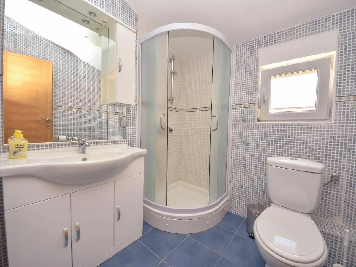 Apartment Tanja By Interhome Maslenica