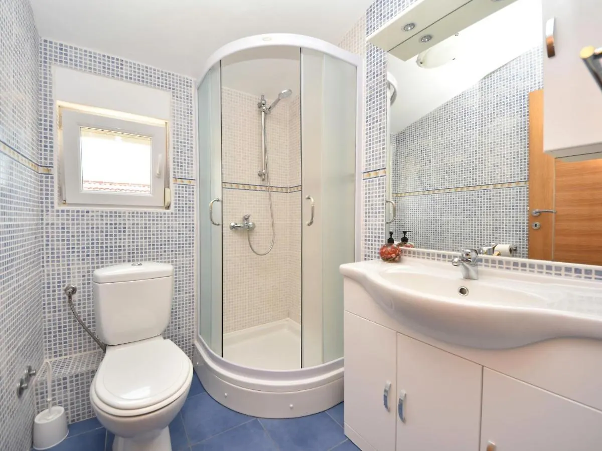 Apartment Tanja By Interhome Maslenica